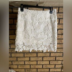 ‎Gianni Bini white lace skirt